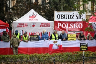 „Podejmiemy przewidziane prawem działania, aby przywrócić Trybunał Konstytucyjny”