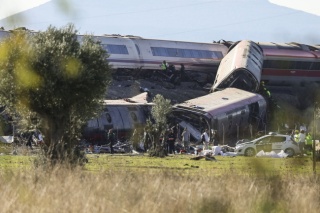 Tragedia w Hiszpanii. Kilkadziesiąt osób zginęło po zderzeniu dwóch pociągów