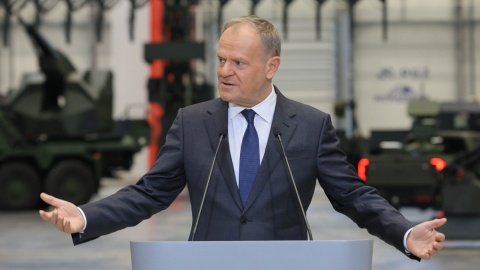 Polskie wojsko podpisało umowę na budowę systemu antydronowego. Donald Tusk: To przełom
