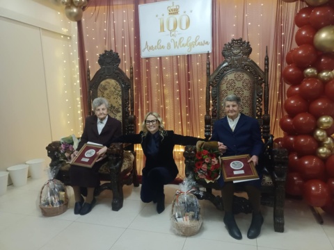 Bliźniaczki Aurelia i Władysława skończyły 100 lat Dostały medale za walkę o prawa człowieka