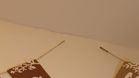 Pęknięcia w bydgoskiej kamienicy, w której urodził się sławny kryptolog Marian Rejewski [zdjęcia]