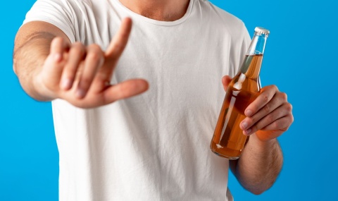 Wkrótce we Włocławku wejdzie nocny zakaz sprzedaży alkoholu. Zapadła również decyzja ws. połączenia szkół