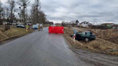 Śmiertelne potrącenie rowerzystki niedaleko Aleksandrowa Kujawskiego [aktualizacja]