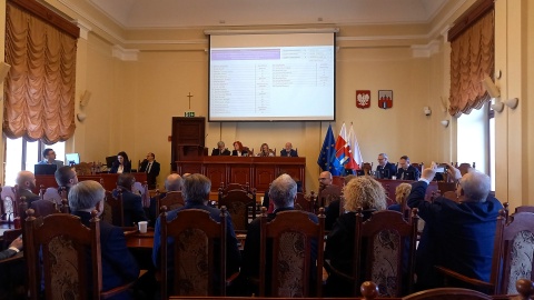 Bydgoscy radni apelują do prezydenta Karola Nawrockiego ws. programu SAFE