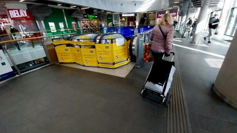 Ruchome schody na bydgoskim dworcu pozostają nieruchome. PKP mówi, ile to jeszcze potrwa