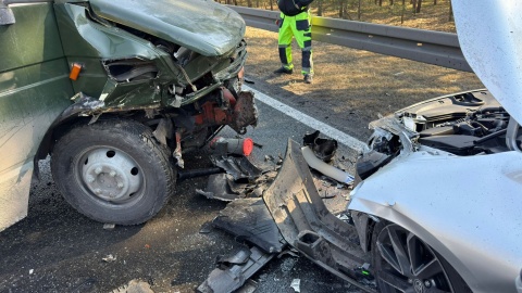 Zderzenie czterech aut na DK10 w powiecie bydgoskim. Jedna osoba poszkodowana