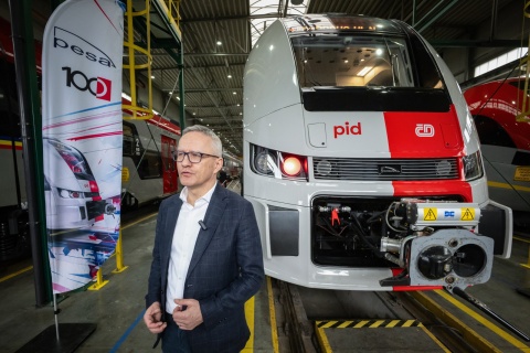 Bydgoska Pesa przekazała Kolejom Czeskim już setny pociąg serii 847 [zdjęcia]
