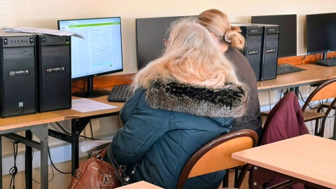 Akcja Twój Brat PIT w grudziądzkim ekonomiku. Uczniowie pomagali rozliczać deklaracje podatkowe