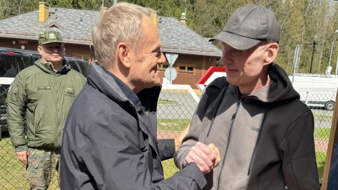 Andrzej Poczobut zwolniony z białoruskiego więzienia. Donald Tusk: Witaj w polskim domu, Przyjacielu