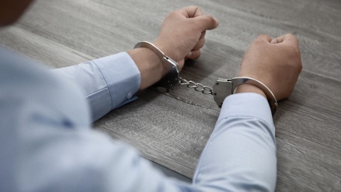 Areszt po porwaniu w Toruniu. Kobieta i mężczyzna trafili za kratki. Podejrzanych jest więcej