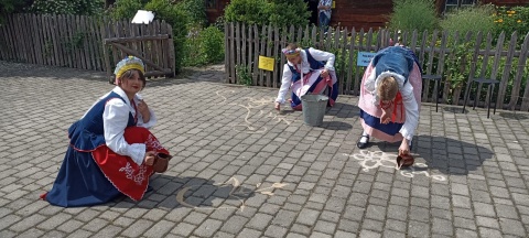 Jak wygląda wesele w Turcji, Chinach i na Białorusi Przekonali się uczestnicy pikniku w Toruniu [zdjęcia, wideo]