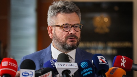 Umorzono śledztwo w dwóch wątkach sprawy tzw. zamachu stanu - informuje warszawska prokuratura okręgowa