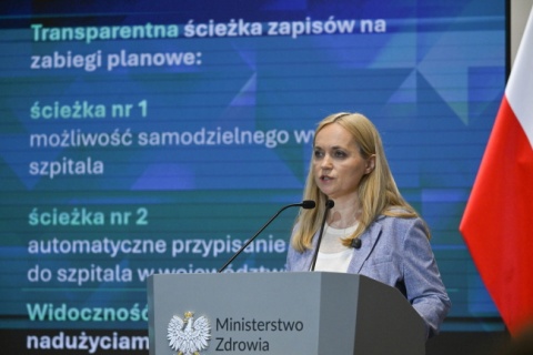Limity wynagrodzeń dla pracowników medycznych. Reakcja resortu zdrowia po aferze w mogileńskim szpitalu