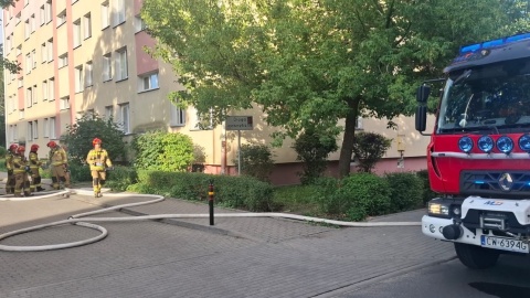 Groźny pożar we Włocławku. Poważnych obrażeń doznał starszy mężczyzna