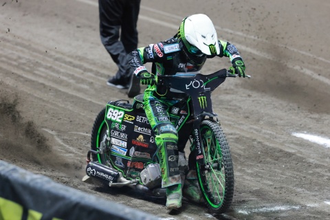 Patryk Dudek drugi podczas GP w Łodzi Zmarzlik poza finałem. Kurtz ma już tyle samo punktów
