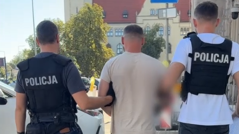 36-latek dokonał rozboju na seniorce w Bydgoszczy. Grozi mu do 15 lat więzienia [wideo]