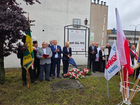 Hołd dla bohaterów Sierpnia 80. W Grudziądzu 46 lat temu strajkowali pracownicy zakładu Warma