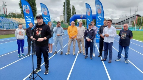 Bieżnia lekkoatletyczna gotowa. Toruń zaprasza mieszkańców na treningi [zdjęcia]