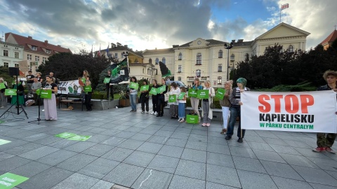 Walka o Park Centralny w Bydgoszczy trwa. Protest przeciwko budowie kąpieliska