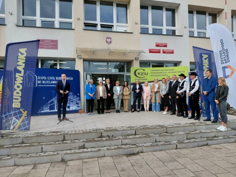 Praca i pieniądze na mur-beton. Promocja zawodów budowlanych we Włocławku [zdjęcia]