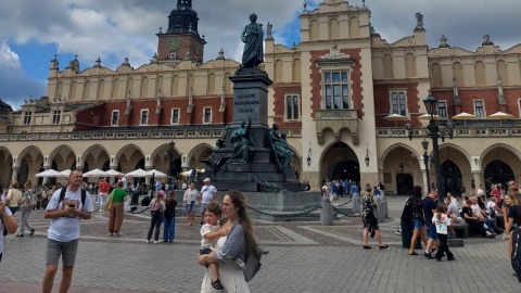 Sondażowe wyniki wyborów w Krakowie: będzie dogrywka między Gibałą i Piątkowską