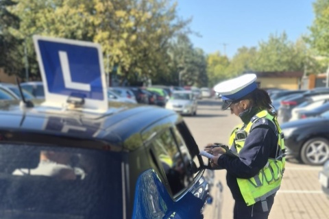 Pijany instruktor nauki jazdy zatrzymany. W tym stanie szkolił przyszłego kierowcę