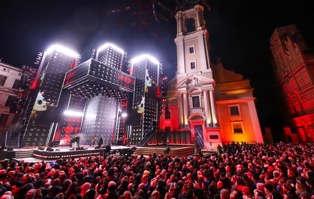 22 tysiące osób bawiło się na toruńskiej Starówce podczas Sylwestra z Polsatem