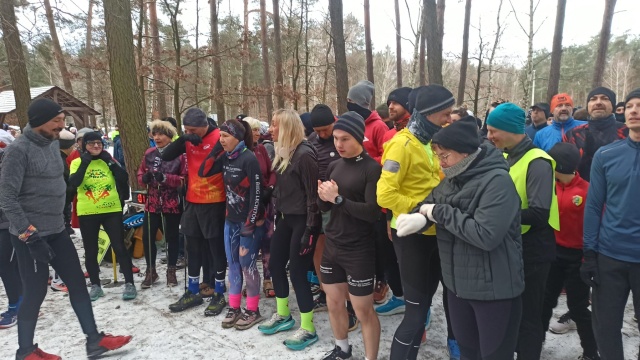 W zimowej scenerii odbył się w Toruniu finał Turnieju Czterech ParkRunów [wideo  zdjęcia]