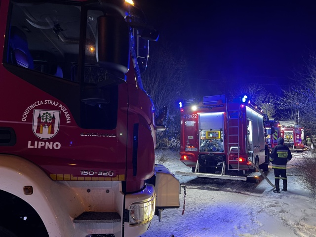 Spłonął garaż w Złotopolu koło Lipna. Pożar wybuchł około 4 nad ranem