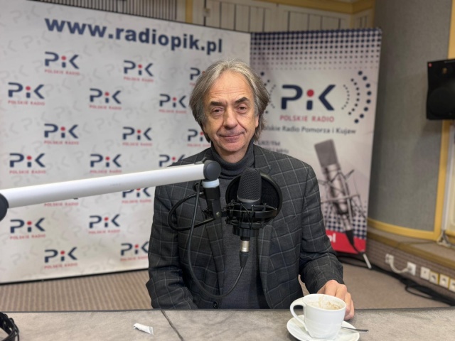 Amerykański sen na estradzie Filharmonii Pomorskiej. Mariusz Smolij zaprasza na koncert