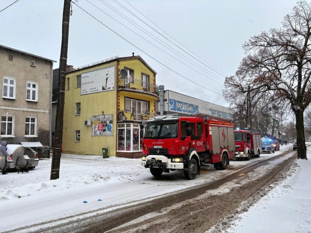 Znamy wstępną przyczynę śmiertelnego pożaru w Chełmnie. Paliło się na parterze kamienicy