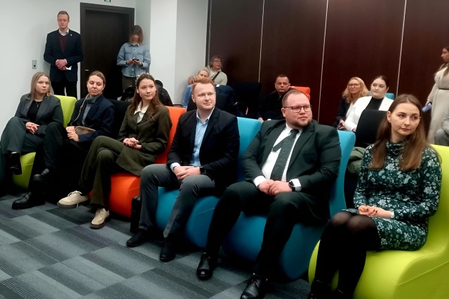 Studiują tak wytrwale, że w nagrodę mają gdzie mieszkać. Absolwenci UMK dostali klucze