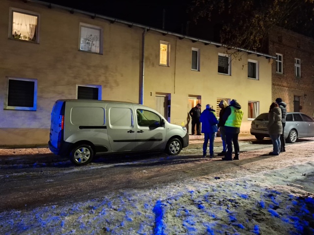 Tragedia w Chełmnie Zginęło troje dzieci i ich mama Zabójcą był czad Relacje PR PiK [wideo]