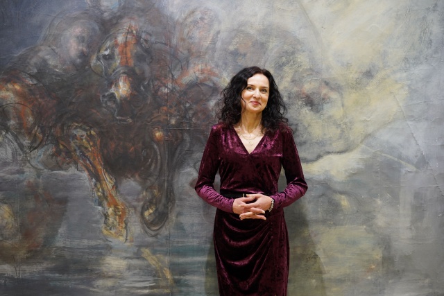 Inga Harasimowicz maluje od 30 lat. Właśnie podsumowała swoją wielkoformatową twórczość