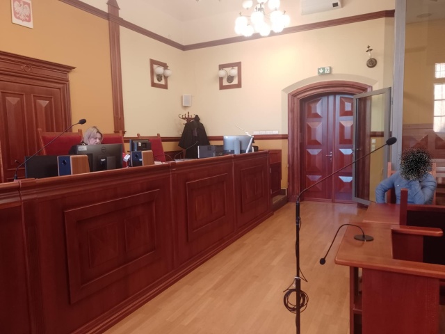 Oskarżony o wyłudzenie ponad 2,8 mln zł z kasy Miejskiego Ośrodek Pomocy Rodzinie w Toruniu usłyszał wyrok