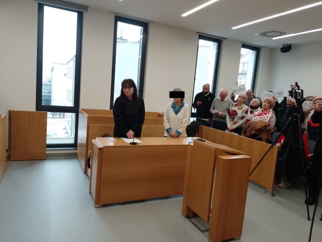 Seniorka obrażała Jerzego Owsiaka w internecie. Sąd w Toruniu wydał wyrok [zdjęcia]