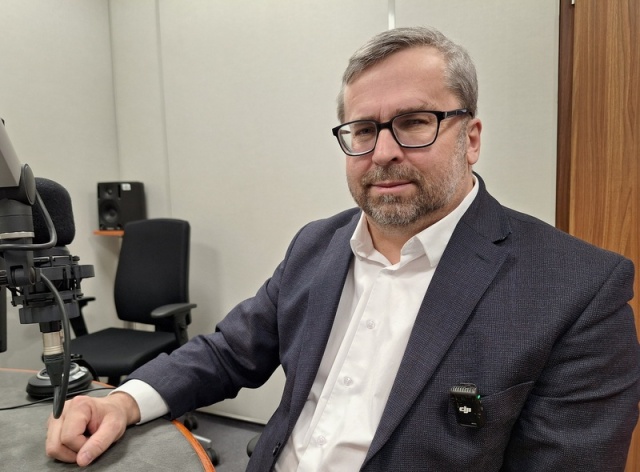 Przeprowadzają się na wieś i wszystko im przeszkadza. Rolników ma chronić ustawa [Rozmowa Dnia]