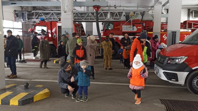 Mieszkańcy regionu mogą w ferie odwiedzić strażaków. Trwa akcja Wpadnij do strażnicy [zdjęcia]