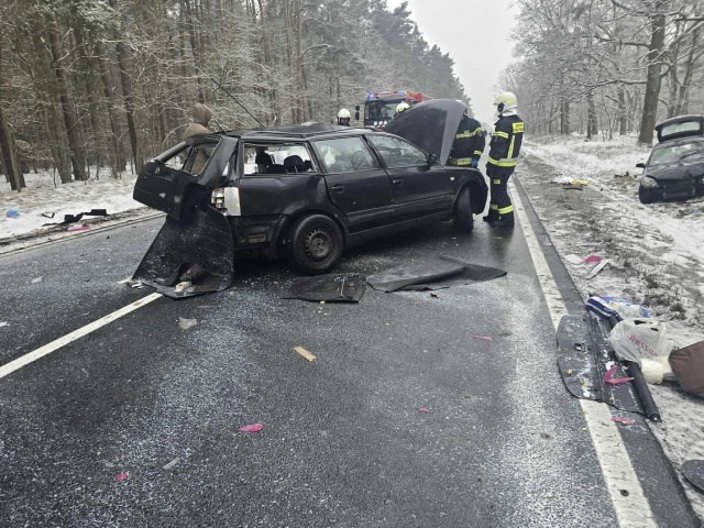 Wypadek na DK 10 pod Toruniem. Zderzyły się cztery auta - aktualizacja [zdjęcia]