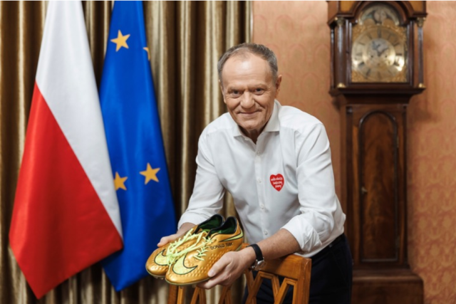 WOŚP 2026. Rekordowa suma za złote korki i spotkanie z Donaldem Tuskiem