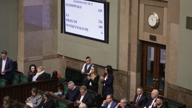 Sejm za uchwaleniem ustawy programu SAFE. PIS i Konfederacja zagłosowały przeciw
