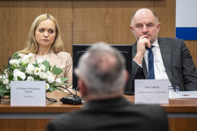 Minister zdrowia: To, co widzę w Toruniu, to miód na moje serce