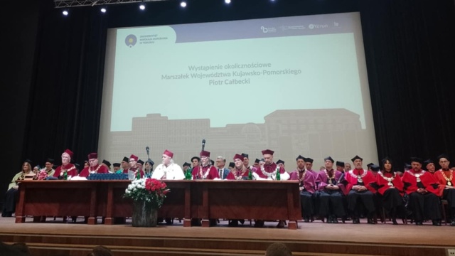 Święto Uniwersytetu Mikołaja Kopernika w Toruniu. Staramy się o status uczelni badawczej