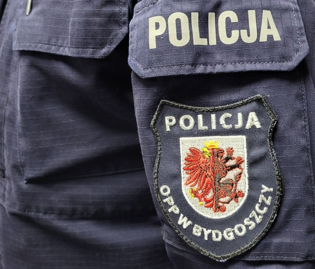 Uwagę policjantów zwróciło foliowe zawiniątko. Zakazanych środków Hubert F. miał więcej