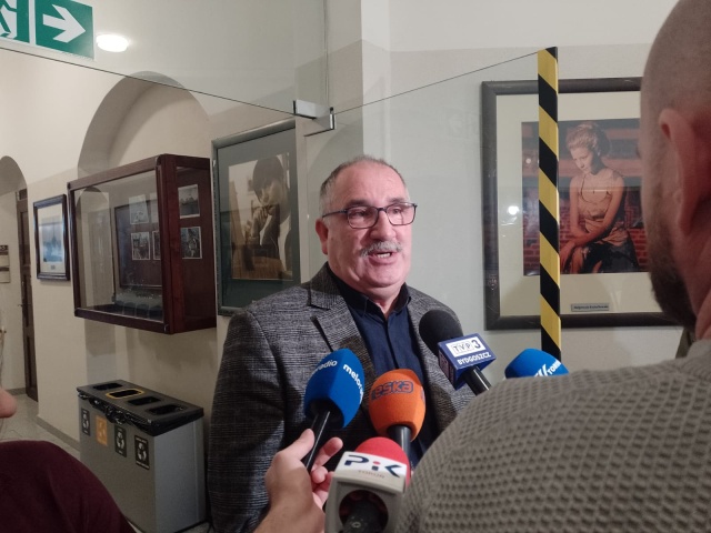 VI Liceum w Toruniu za trzy lata przestanie istnieć. Demografia jest nieubłagana, są inne szkoły