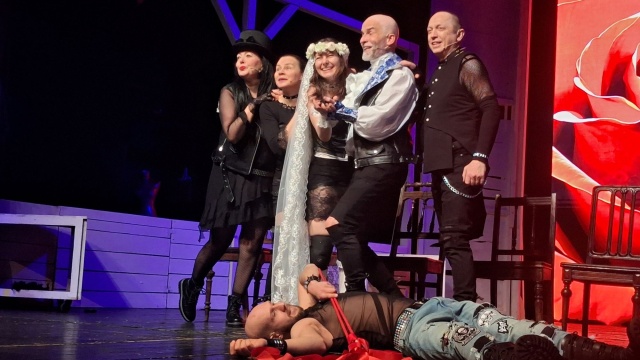 Frankenstein-reportaż - najnowszy spektakl w Teatrze Baj Pomorski w Toruniu [zdjęcia i wideo]