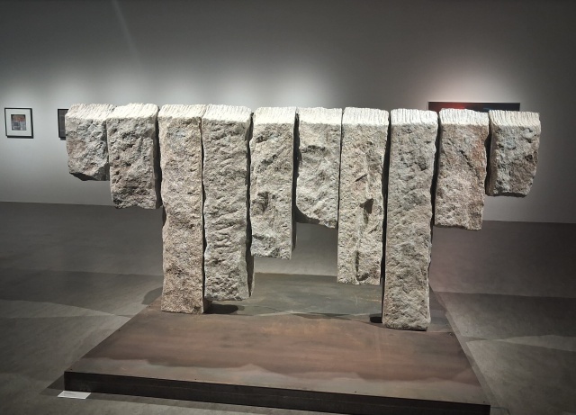 Materia pełna napięcia. Współczesna abstrakcja na jubileuszowej wystawie w CSW [wideo, zdjęcia]