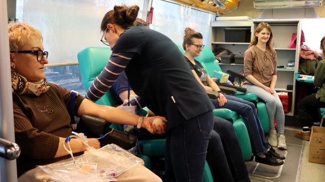 To nie boli, a może pomóc. Kolejną akcję krwiodawstwa zorganizowali bydgoscy strażnicy miejscy