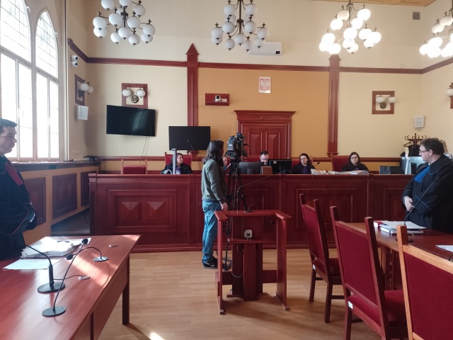 Toruń. Wyrok za zabójstwo teściowej i grożenie śmiercią jej córce. Ponad 20 lat więzienia