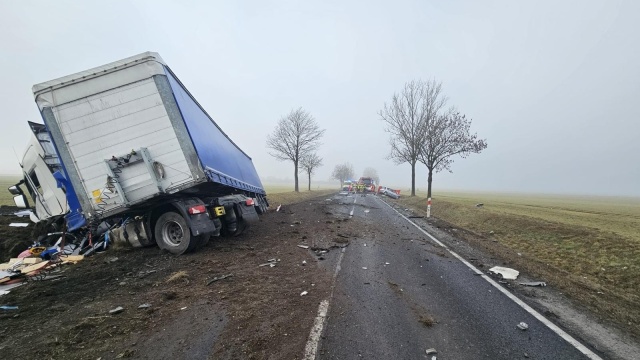 Śmiertelny wypadek w Szadłowicach pod Gniewkowem. Są utrudnienia w ruchu